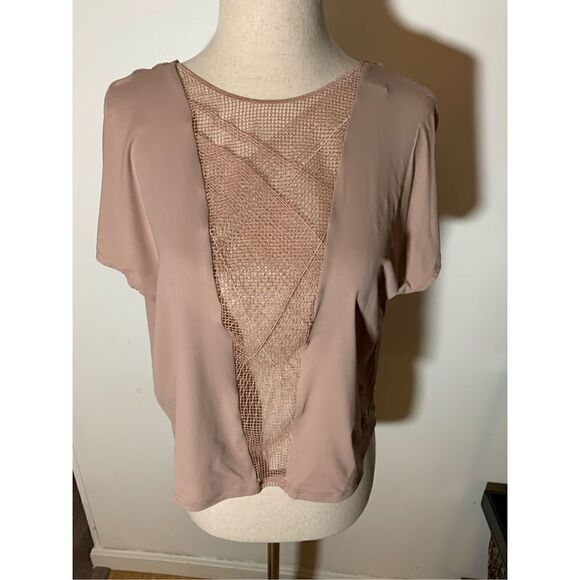 Under armor pink top size small - Picture 1 of 3